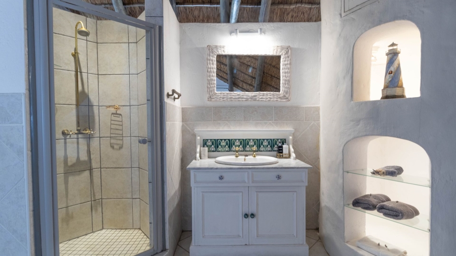 5 Bedroom Property for Sale in Paternoster Western Cape